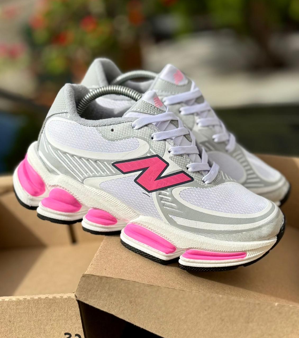TENIS NEW BALANCE SENSE - CALZADO